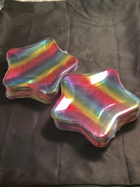 NWT Star-Shaped Rainbow Disposable Party Plates - Multi-Color 5 pack (40 total)